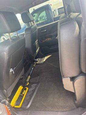 Onyx Black 2017 GMC Sierra 1500 SLT