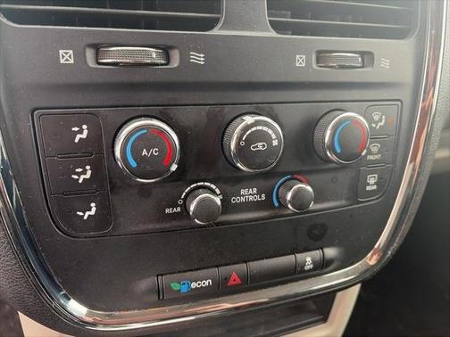 2015 Dodge Grand Caravan AVP/SE