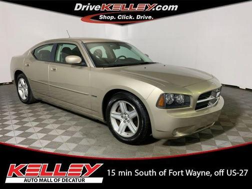 Beige 2008 Dodge Charger R/T