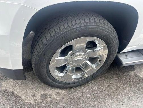Summit White 2019 Chevrolet Tahoe LT