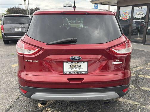 Ruby Red Metallic Tinted Clear Coat 2013 Ford Escape SE