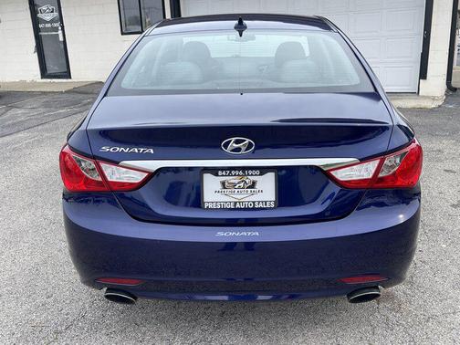 2013 Hyundai SONATA SE