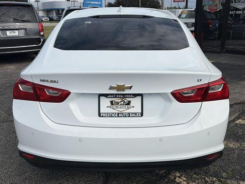 Summit White 2016 Chevrolet Malibu 1LT
