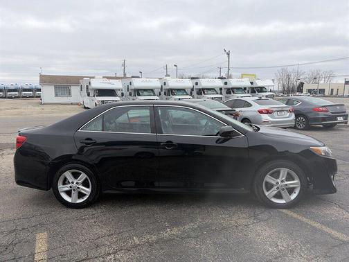2013 Toyota Camry SE