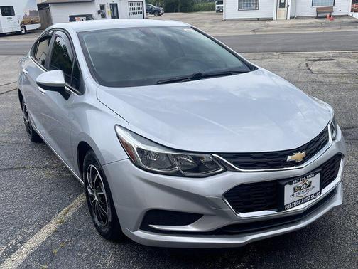 2018 Chevrolet Cruze LS