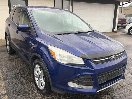 Deep Impact Blue Metallic 2014 Ford Escape SE