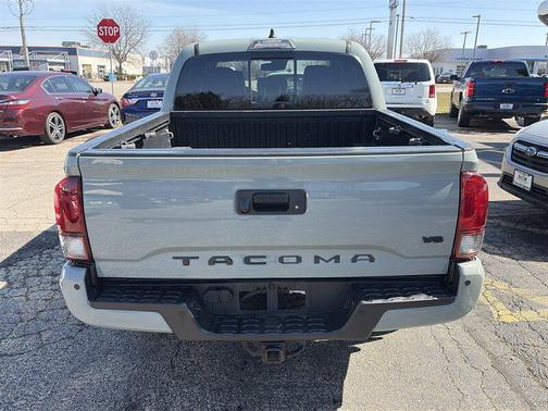 2022 Toyota Tacoma TRD Off Road