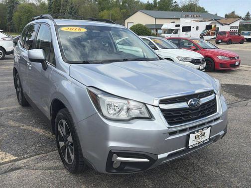 Ice Silver Metallic 2018 Subaru Forester 2.5i Limited