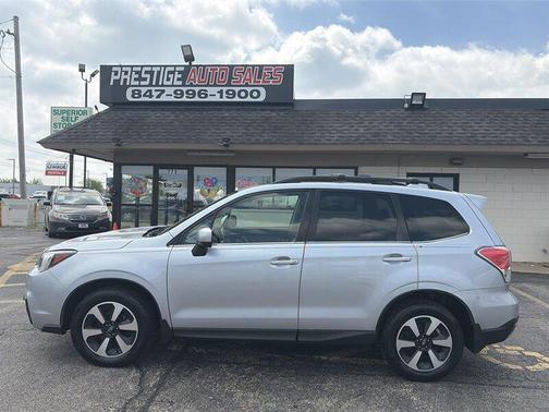 Ice Silver Metallic 2018 Subaru Forester 2.5i Limited
