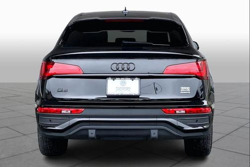 2022 Audi Q5 45 S line Premium Plus