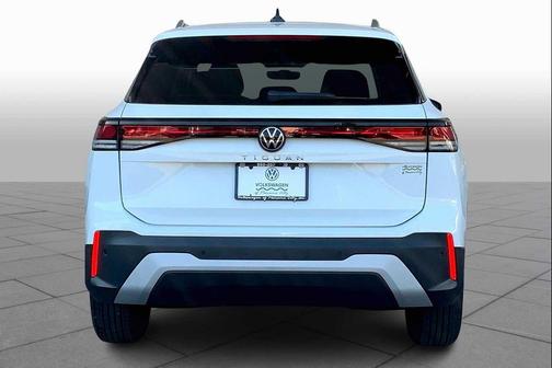 2025 Volkswagen Tiguan 2.0T S