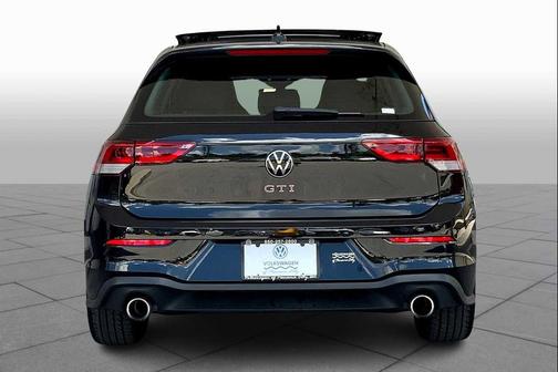 2024 Volkswagen Golf GTI 2.0T SE DSG