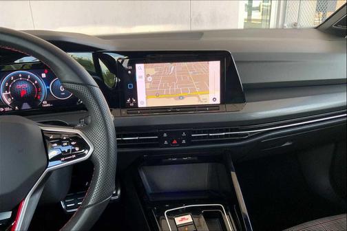 2024 Volkswagen Golf GTI 2.0T SE DSG