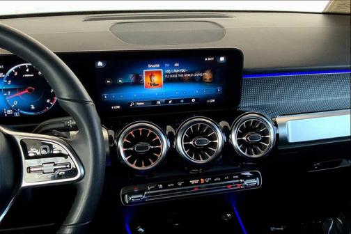 2023 Mercedes-Benz GLB 250 4MATIC