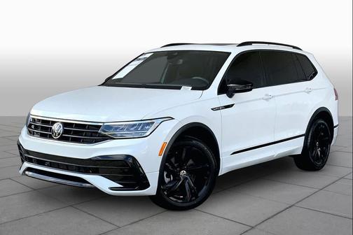 Opal White Pearl 2023 Volkswagen Tiguan 2.0T SE R-Line Black