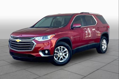 Cajun Red Tintcoat 2018 Chevrolet Traverse LT Cloth