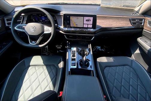 2026 Volkswagen Atlas 2.0T SEL Premium R-Line 4MOTION