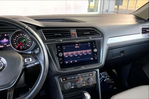 2019 Volkswagen Tiguan 2.0T SE