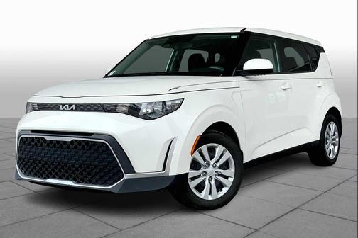 Snow White Pearl 2023 Kia Soul LX