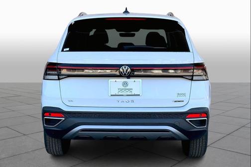 2026 Volkswagen Taos SE