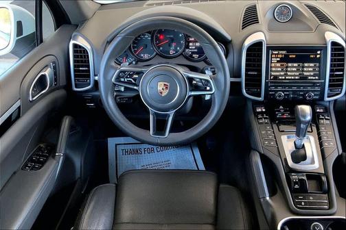 2016 Porsche Cayenne Cayenne
