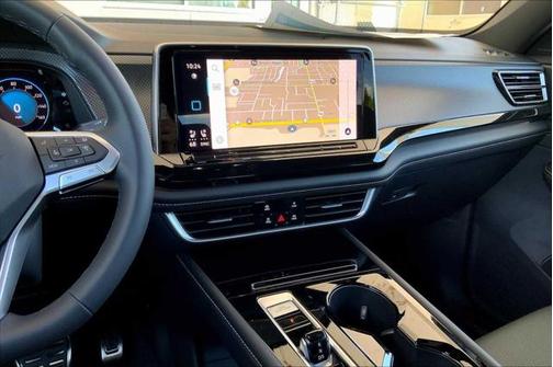 2025 Volkswagen Atlas Cross Sport 2.0T SEL