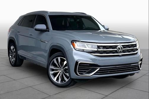 Pure Gray 2023 Volkswagen Atlas Cross Sport 3.6L V6 SEL Premium R-Line