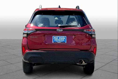 2025 Subaru Forester Base
