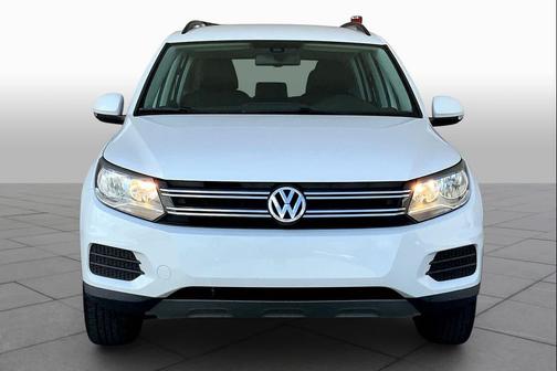 Pure White 2016 Volkswagen Tiguan S