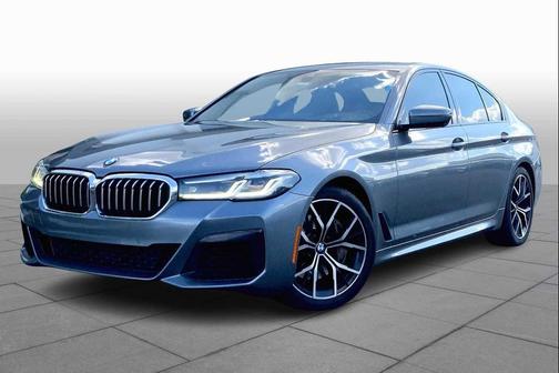 2021 BMW 540 540i