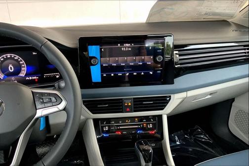 2026 Volkswagen Jetta 1.4T SE