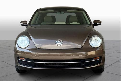 2013 Volkswagen Beetle 2.0L TDI