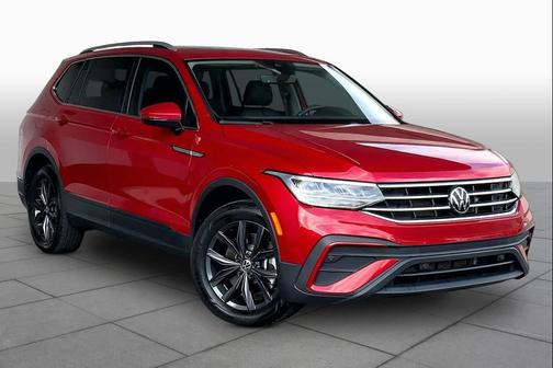 Kings Red Metallic 2024 Volkswagen Tiguan 2.0T SE
