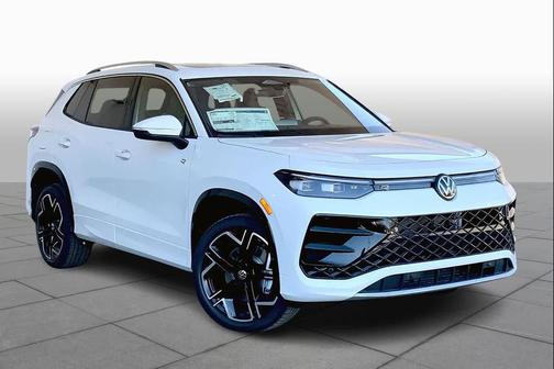 2026 Volkswagen Tiguan 2.0T SEL R-Line 4MOTION