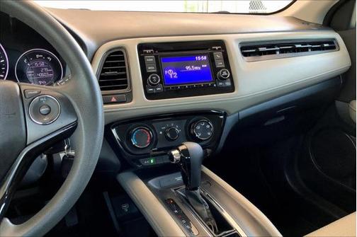 2022 Honda HR-V LX