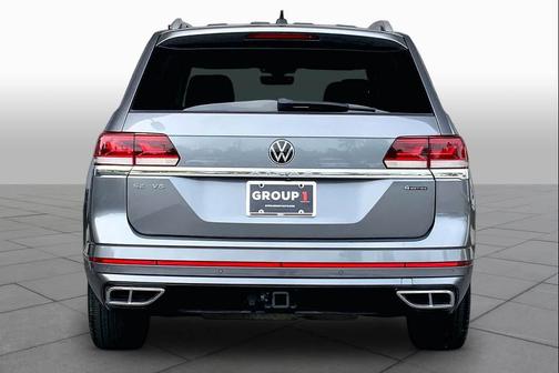 Platinum Gray Metallic 2023 Volkswagen Atlas 3.6L SEL Premium