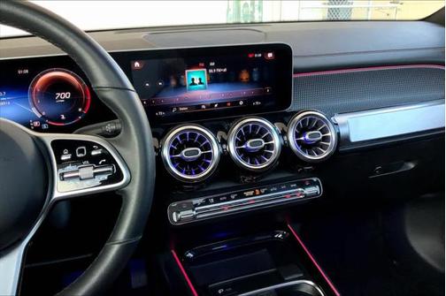 2021 Mercedes-Benz GLB 250 Base