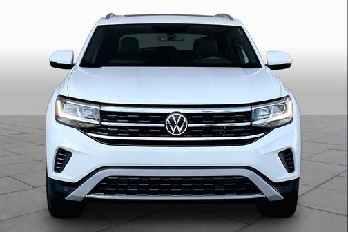 Pure White 2023 Volkswagen Atlas Cross Sport 3.6L V6 SE w/Technology