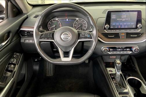 2022 Nissan Altima 2.5 SL