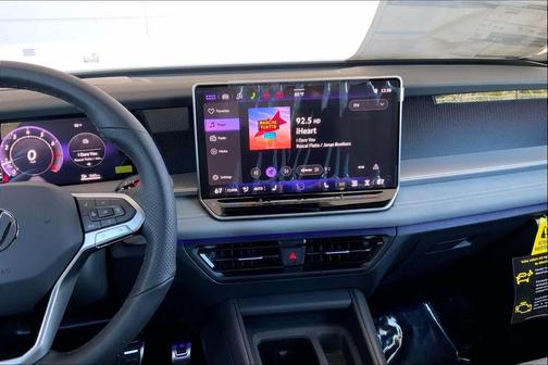 2026 Volkswagen Tiguan 2.0T SE R-Line Black