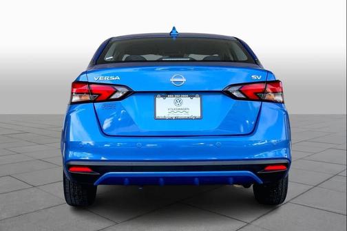 2023 Nissan Versa 1.6 SV