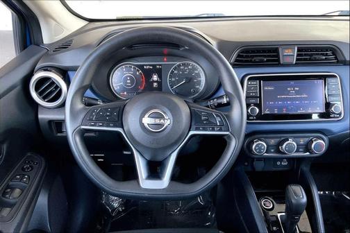 2023 Nissan Versa 1.6 SV