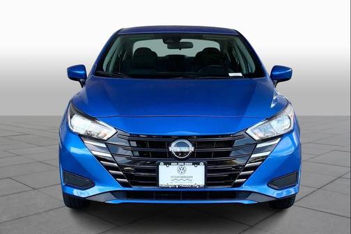 2023 Nissan Versa 1.6 SV