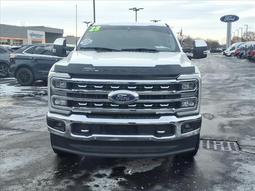 2023 Ford F-350 LARIAT SUPER DUTY
