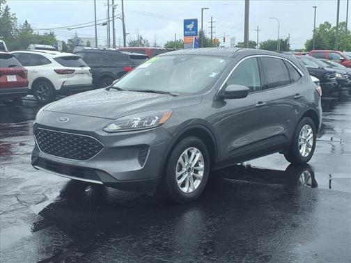 2021 Ford Escape SE