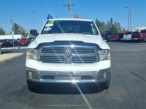 2017 RAM 1500 SLT
