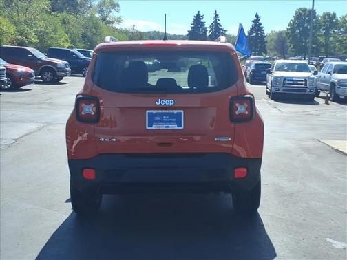 2018 Jeep Renegade LATITUDE