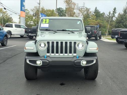 2023 Jeep Wrangler SAHARA