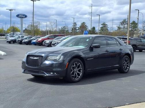 2017 Chrysler 300 S