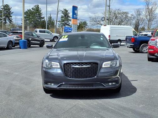 2017 Chrysler 300 S